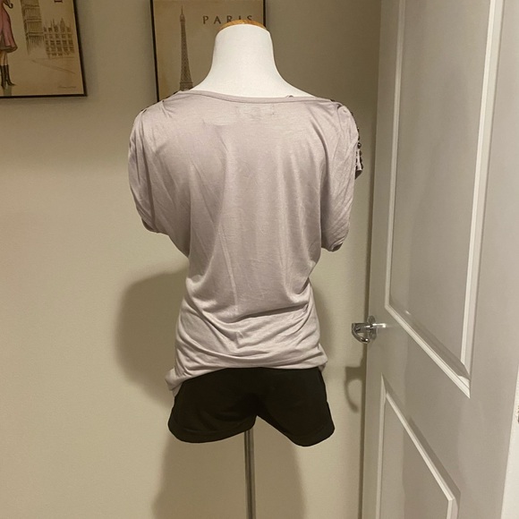 Grey Guess shirt with silver shoulder detail. Med - Picture 5 of 6